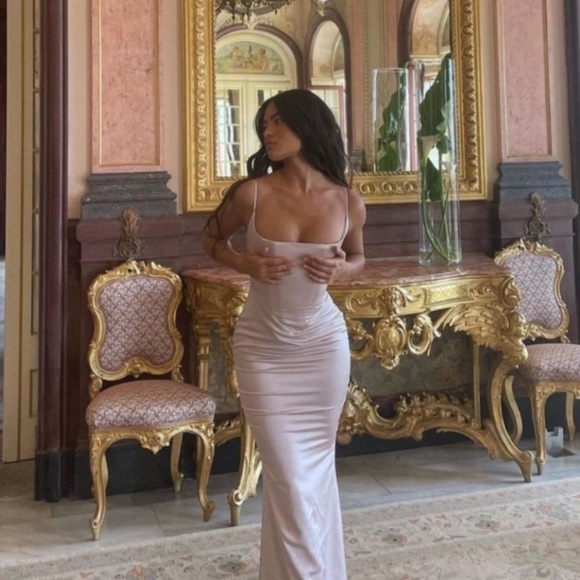 House of CB | Olivette Corset Maxi Dress I'm Crystal satin Size Large NWOT - Picture 2 of 15